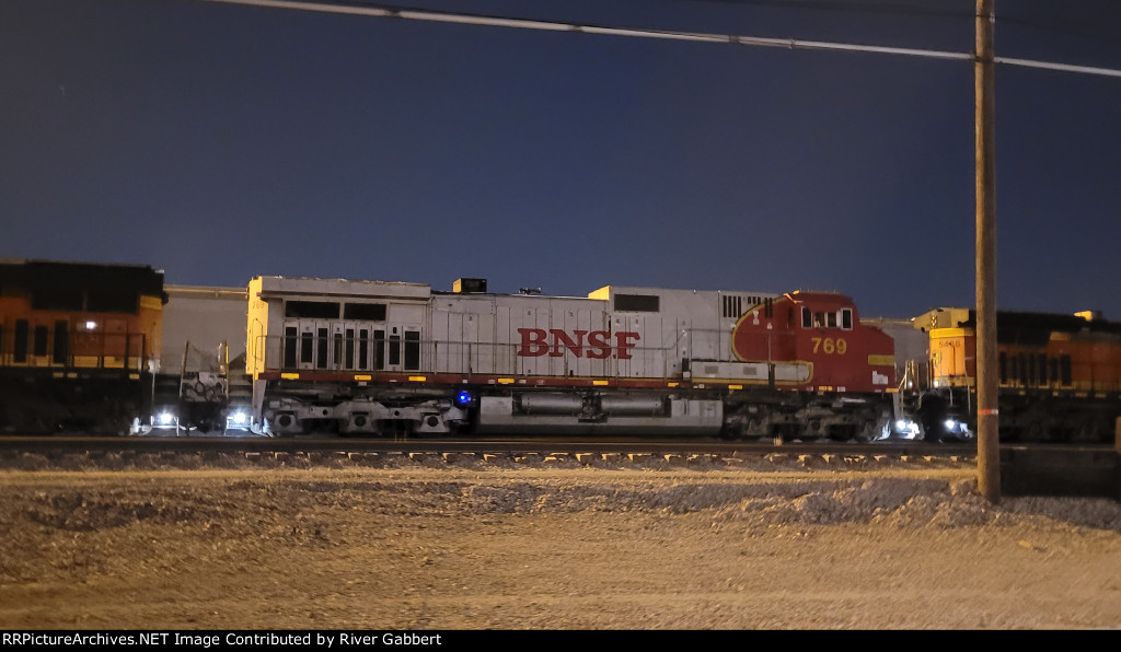 BNSF 769